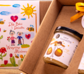 2 miody w pudełku na Dzień Babci i Dziadka z 2 znakami zodiaku