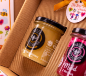 2 miody w pudełku na Dzień Babci i Dziadka