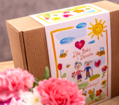 2 duże miody w pudełku na Dzień Babci i Dziadka