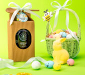 1 duży miód w kartoniku na Wielkanoc