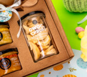 1 duży miód i 2 miodki w pudełku na Wielkanoc